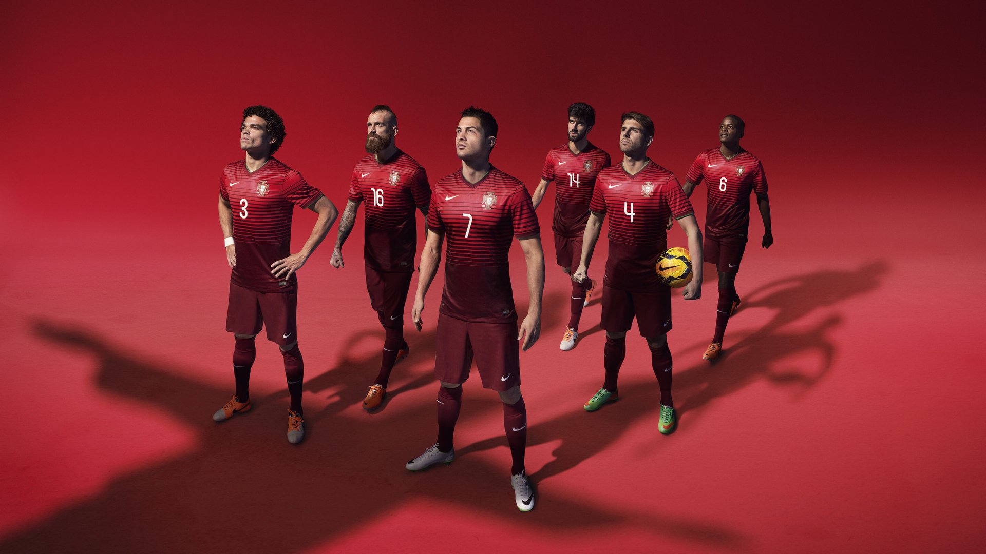 新秀连场进球成为媒体聚焦对象,球员新秀